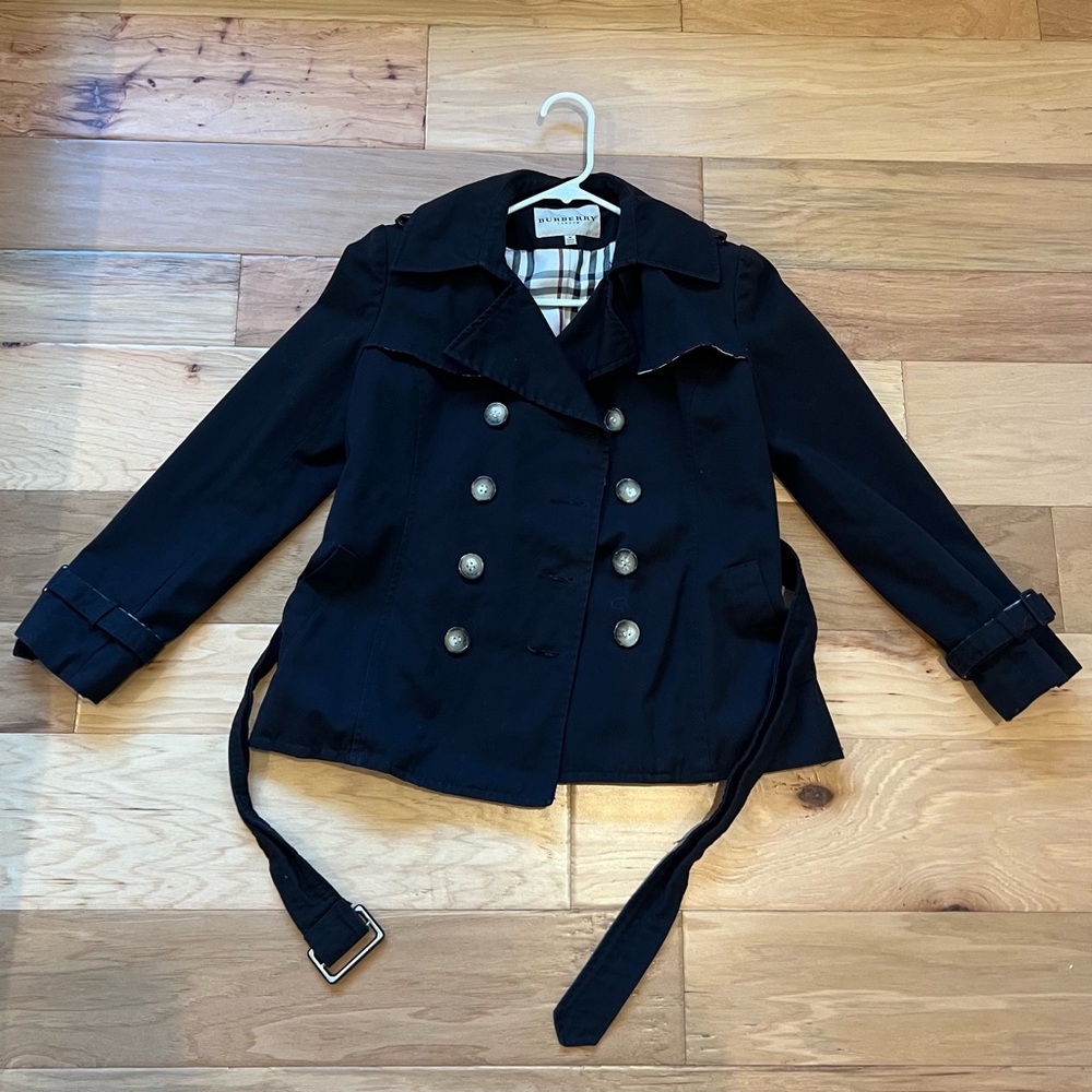 Burberry Women's Black Double-Breasted Belted Cropped Trench Coat